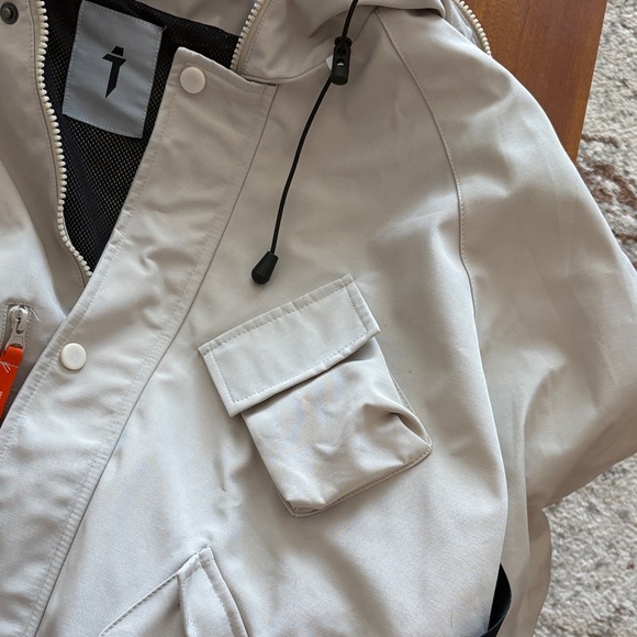 Lunacore Jacket - Picture 5 of 8